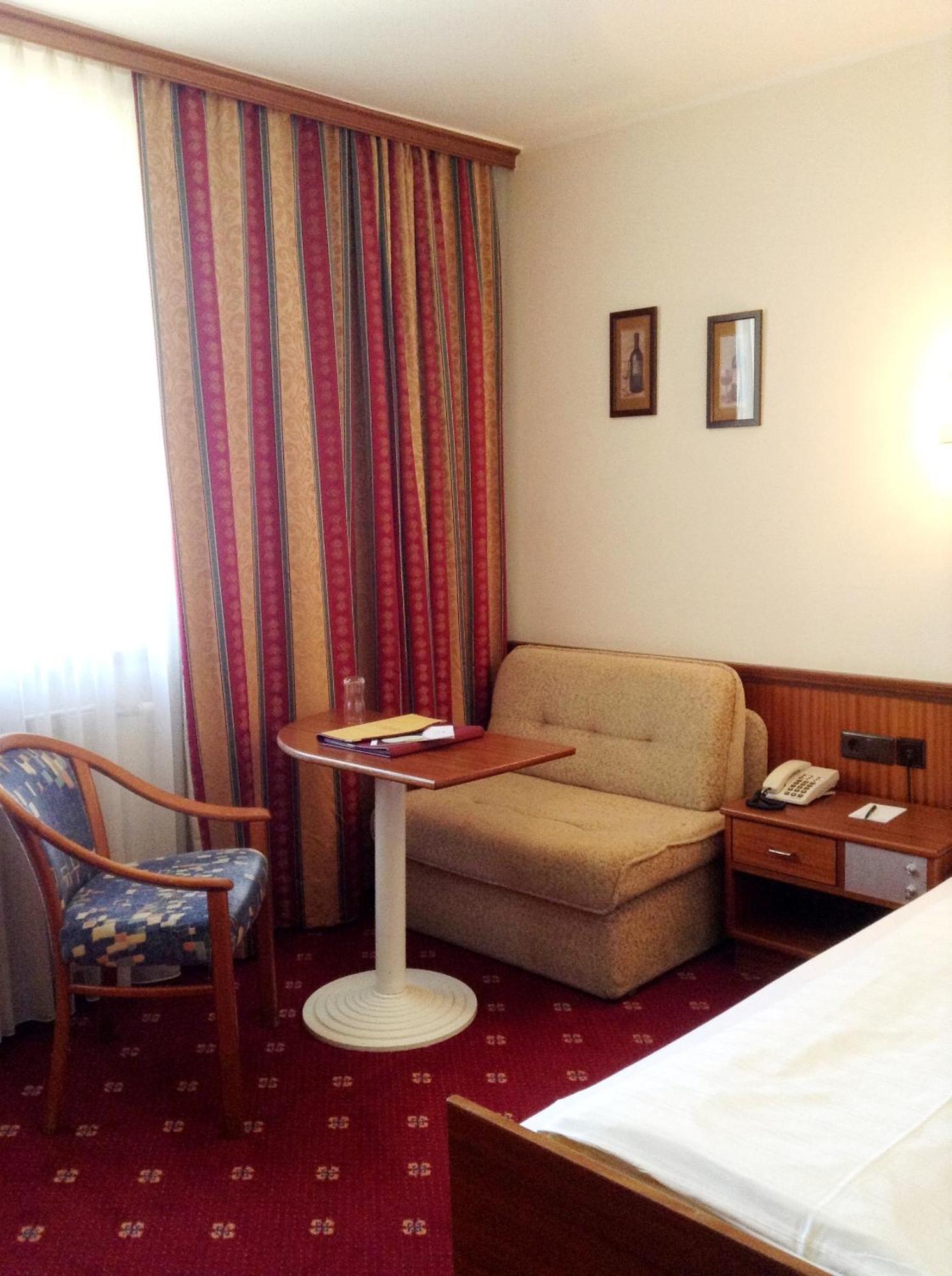 Parkhotel Bad Schallerbach Værelse billede