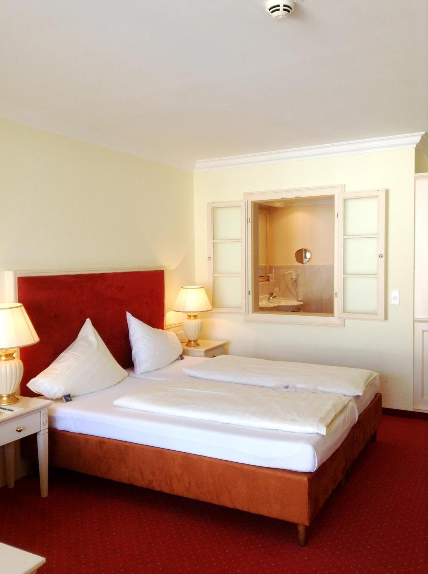 Parkhotel Bad Schallerbach Eksteriør billede